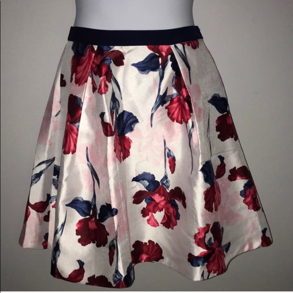 2/$20 Reposh! Midi A Line Floral Skirt! Size 14!